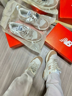 NB 550 - Branco/Bege - Dezenove Streetwear