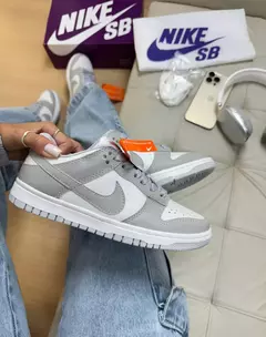 Dunk Low - Cinza e Branco - loja online