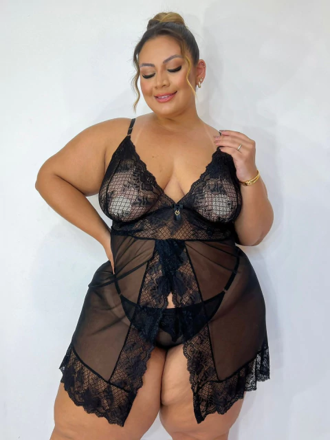 Camisola Plus Size em Tule e Renda – com Calcinha