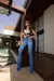 CALÇA RETA SEMI FLARE - JEANS CLARO - comprar online