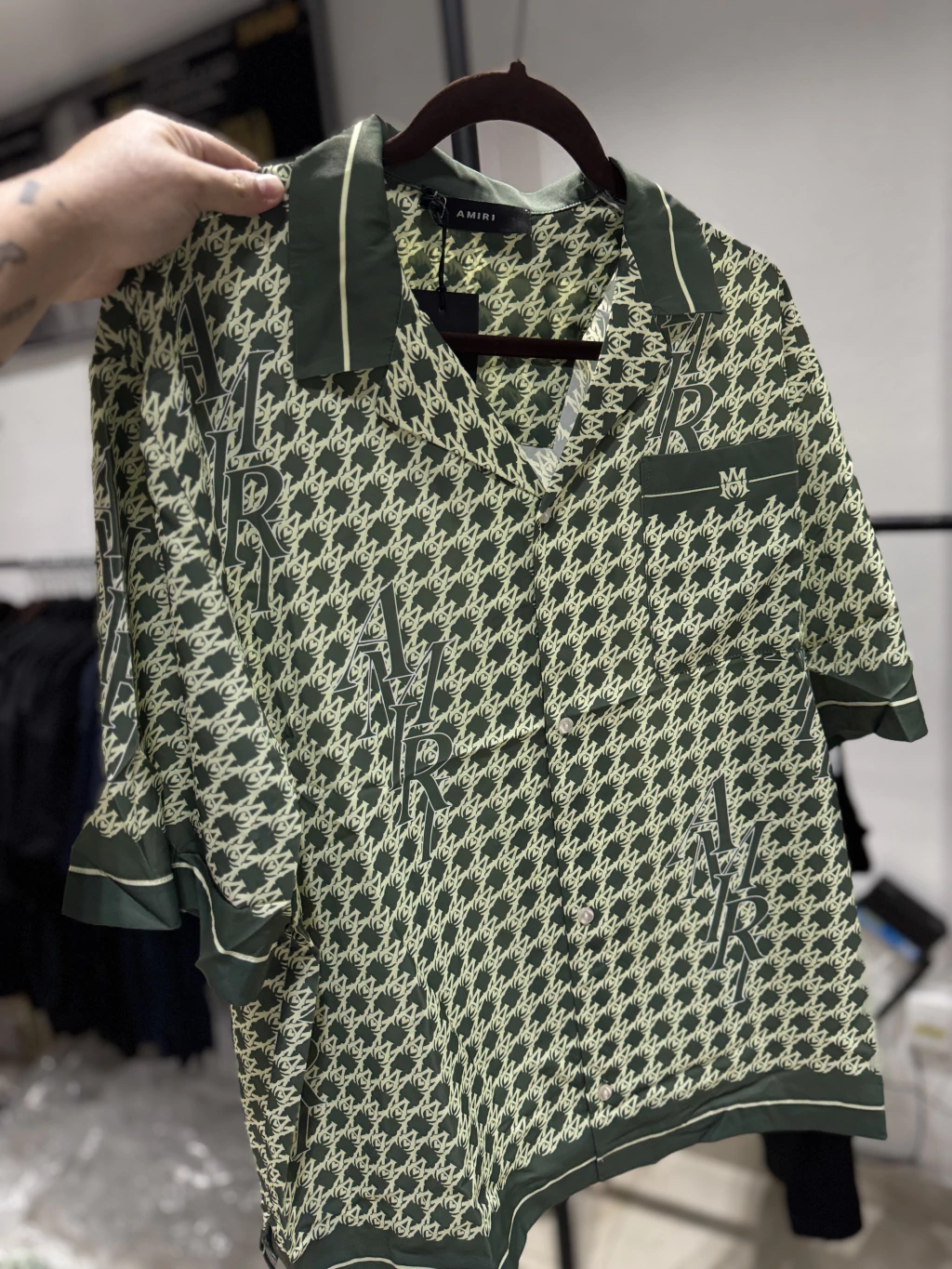 Conjunto Amiri