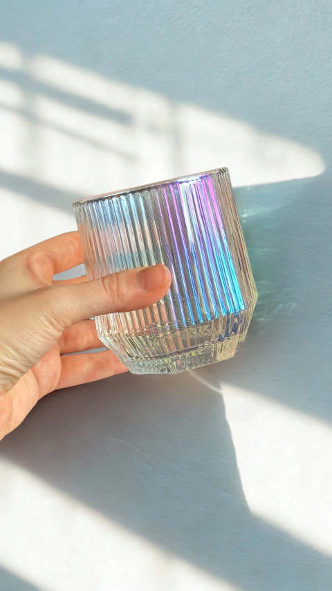 Vaso octogonal rayado tornasolado