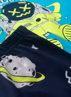 Pijama Longo Infantil Menino Azul Blusa e Calça Astronauta