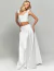 Conjunto Saia Fluida Branco Vayola, ideal para eventos especiais ideal para casamento civil, pré weeding, vestido de noiva e reveillon