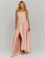 Mulher usando Vestido Longo Donatella Rosé, tomara que caia, com fenda lateral.