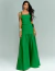 Vestido de festa longo verde bandeira com laço, coleção Florença, usado por modelo.