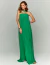 Vestido longo tomara que caia verde bandeira com echarpe, usado por modelo.