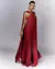 Vestido de festa longo marsala com capa plissado  ideal para madrinhas de casamneto