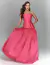 Vestido de festa longo pink com saia bufante e tomara que caia ideal para formandas
