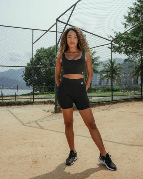 TOP BÁSICO PRETO