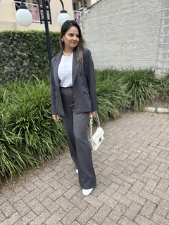 Calça Alfaiataria Pantalona na internet
