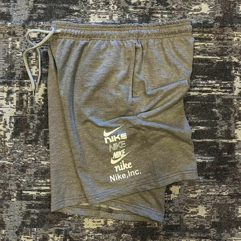 Bermuda Nike Moletom - comprar online