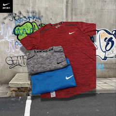 REMERAS NIKE FIT 2X1 + MEDIAS DE REGALO - tienda online