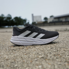 Imagen de ¡SUPER OFERTA! 2X1 ADIDAS O NIKE + CALZA DE REGALO