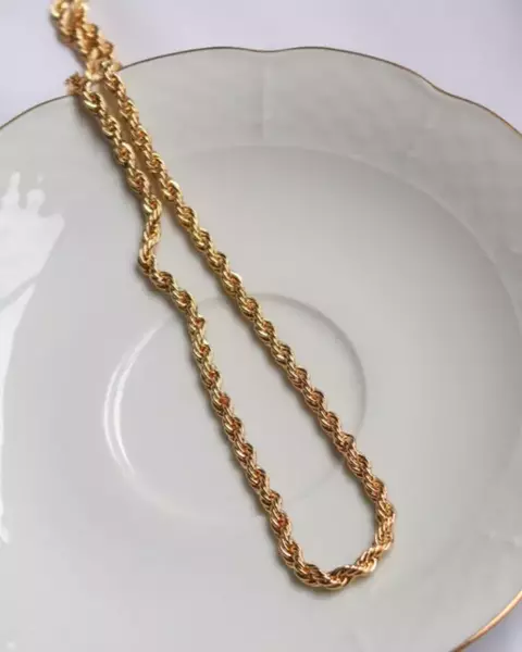 Colar Realização P – Clássico e Delicado | Banho Ouro 18K – Hipoalergênico