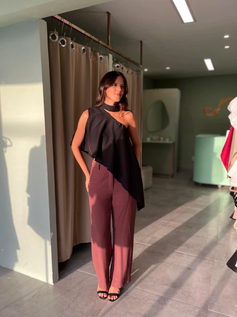 Calça em linho - comprar online