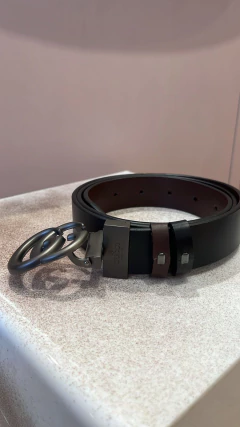 CINTO GUCCI REVERSIBLE HEBILLA PLOMO - 130x3cm - DOCE SOLES