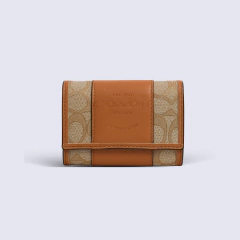 BILLETERA COACH CON ESTAMPA - MARRON - comprar online