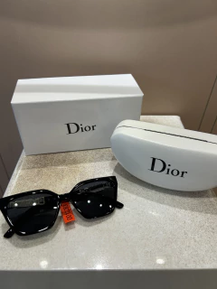 GAFAS DIOR E12 en internet