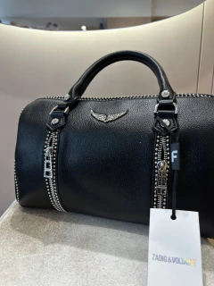 BAUL ZADIG NEGRO - BORDES CON TACHAS en internet