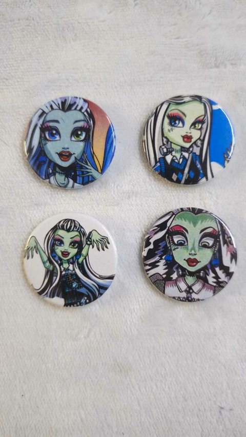 Kit Bottons Personalizados Monster High