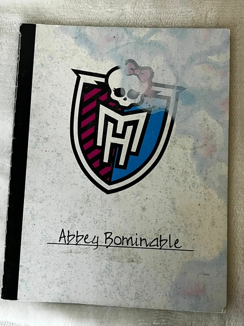 Diario Abbey art class - Monster High Boneca