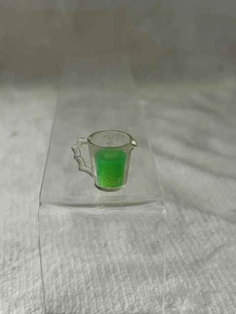 Copo verde - Monster High Boneca Acessório - comprar online