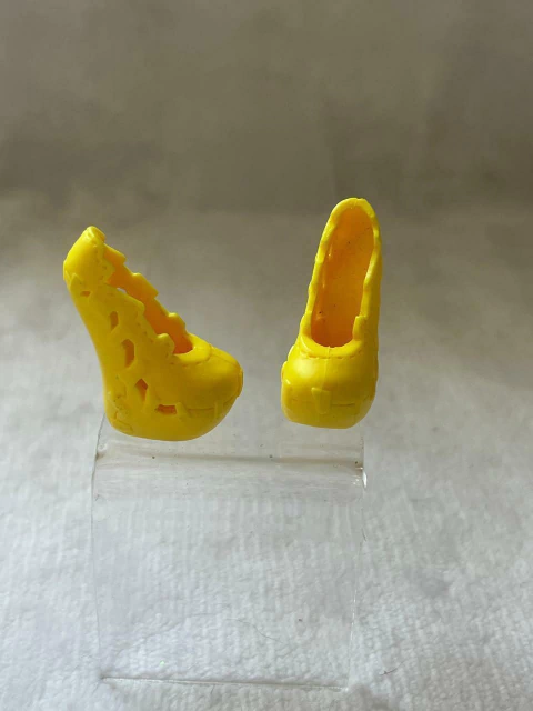 Sapato amarelo frankie - Monster High Boneca acessório - comprar online