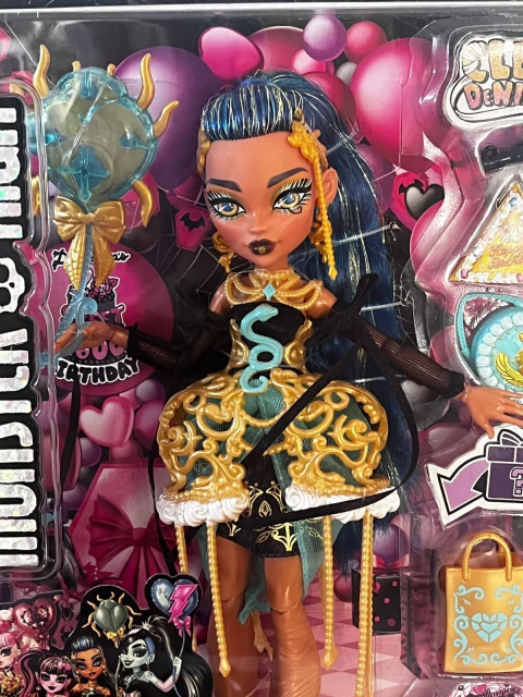 Cleo Sweet Birthday Lacrada G3 - Monster High Boneca - comprar online