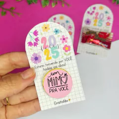 25 Cards "Feliz 2025" com Corte Semicircular, Brindes na internet