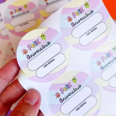 30 Adesivos para Presentes Infantis "Feliz Aniversário"