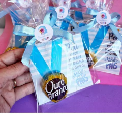 25 Cartões Dia dos Pais “Pai, você merece medalha de ouro!” | 8,5x8,5cm | Papel Couchê 300g | Pronta Entrega - Mimi Design Criativo