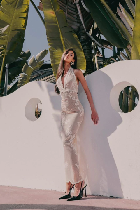 VESTIDO MIDI CRU NARIANE - CLOUDE - comprar online