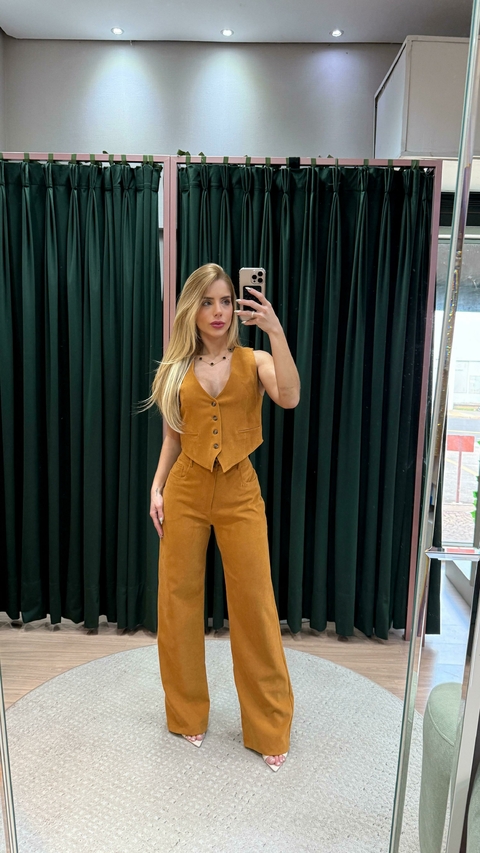 CONJUNTO MOSTARDA NAOMI - CLOUDE - comprar online