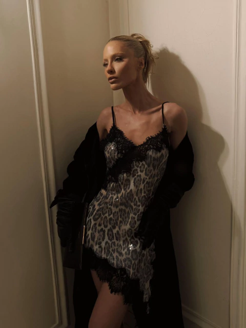 VESTIDO ONÇA RENATA - CLOUDE - comprar online