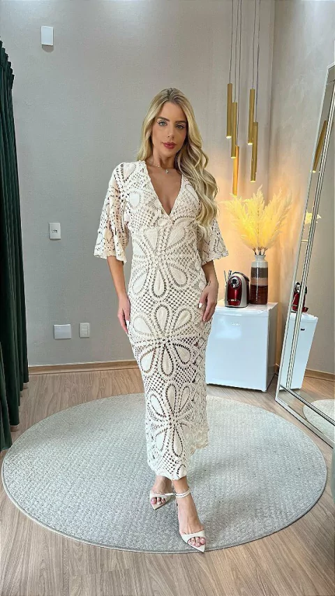 VESTIDO MIDI CREME DANDARA - LOUBUCCA