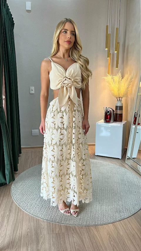 VESTIDO MIDI CREME YELA - LOUBUCCA