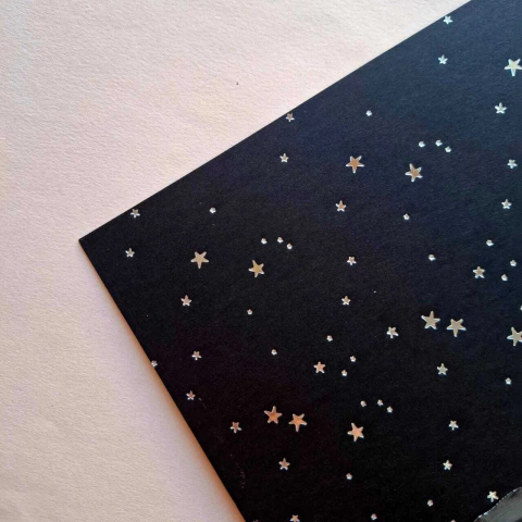 HOJA A4 CON FOIL PLATA DUOGRAF TOTAL BLACK ESTRELLAS X UNIDAD