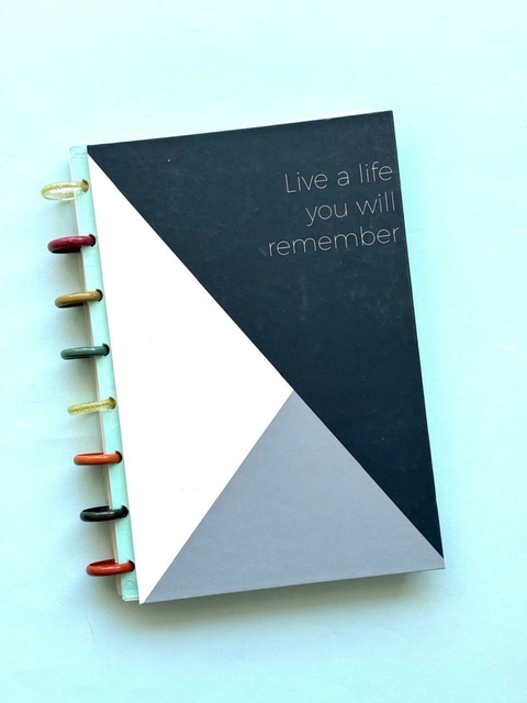 CUADERNO A5 INTELIGENTE PAOS DISCOS CHICOS TAPA DURA VARIOS MODELOS - comprar online
