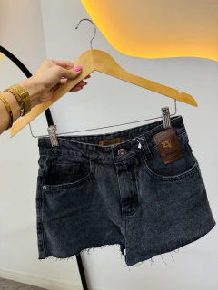 SHORTS JEANS STONADO 23