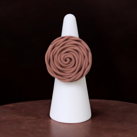 Anel Luz mocha mousse