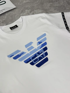CAMISETA EMPÓRIO ARMANI - comprar online