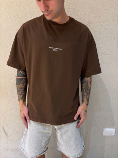 Remera ADVERSITY en internet