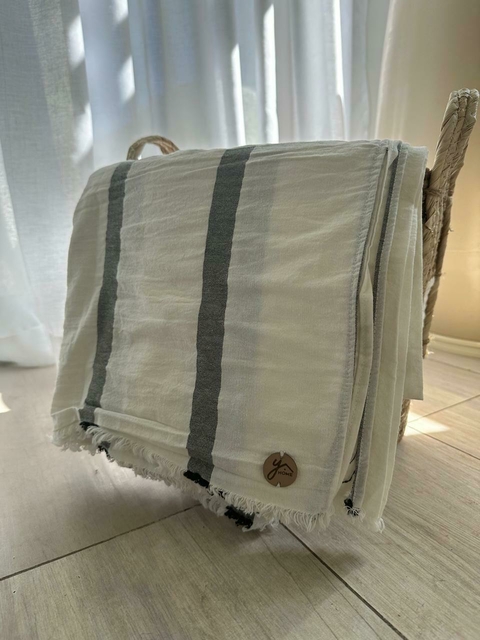 MANTA TUSOR RAYAS GRAFITO - comprar online