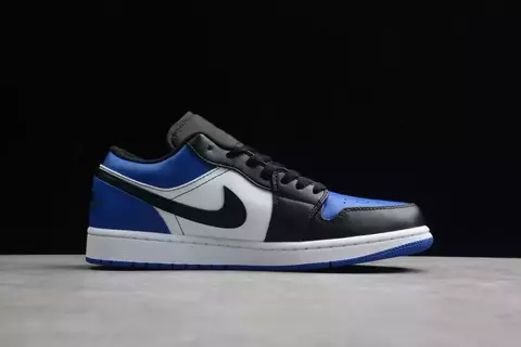 Air Jordan 1 Low Royal Toe