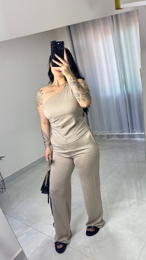Conjunto moletinho nude