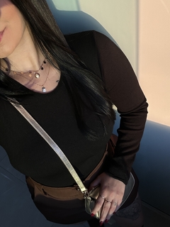 Blusa térmica peluciada na internet