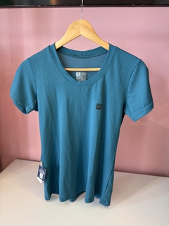 REF: 00011 BABY LOOK BÁSICA POLIAMIDA DRY FIT na internet
