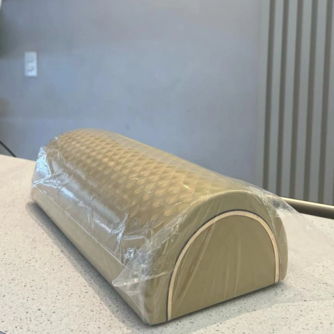 APOIO DE MÃO DOURADO LUXO PREMIUM