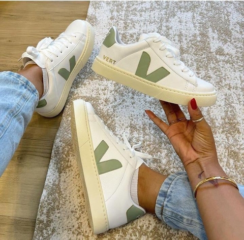 V Luxo Cadarço - Verde - comprar online